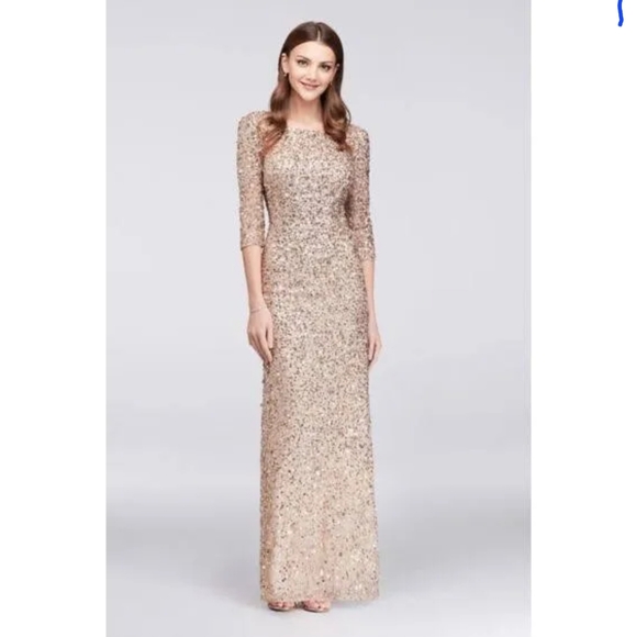 Adrianna Papell Women's 3/4 Sleeve Scoop Back Beaded Gown, Champagne/Silver, 8